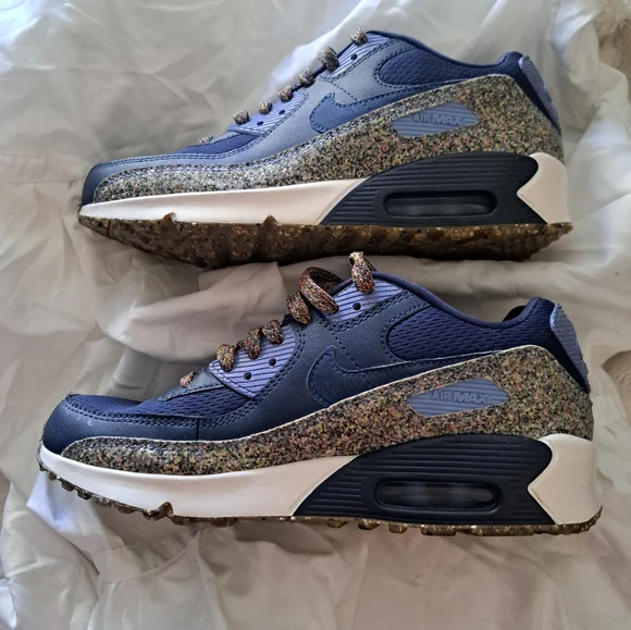 Nike Air Max 90 SE (Space Hippie Grind) 7Y, Womens 8.5 - Picture 3 of 7